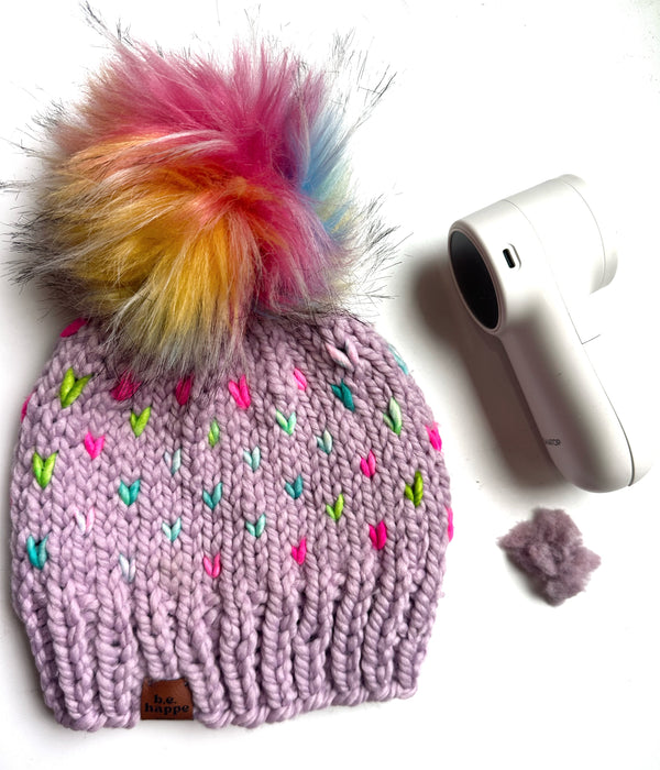 how to de-fuzz knit beanie