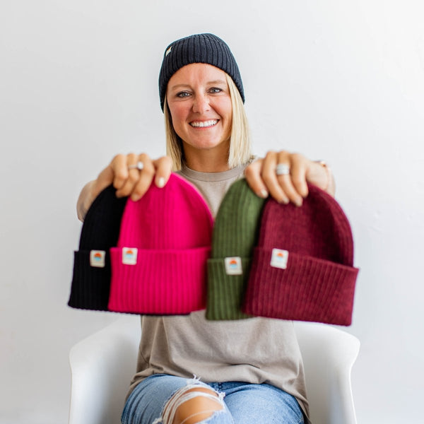 Cuffed Knit Beanie | Unisex Maroon Winter Hat - b.e.happe