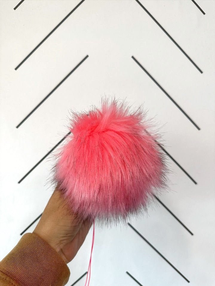 Faux Fur Pom Pom | Bubble Gum Pink - b.e.happe