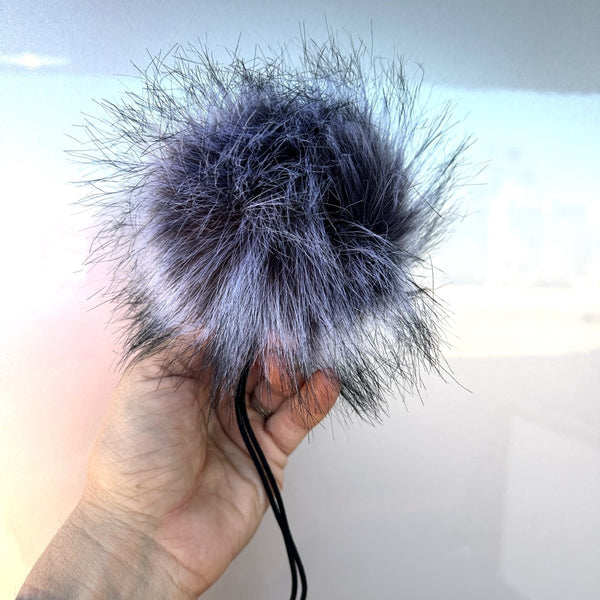 Faux Fur Pom Pom | Dark Grey - b.e.happe