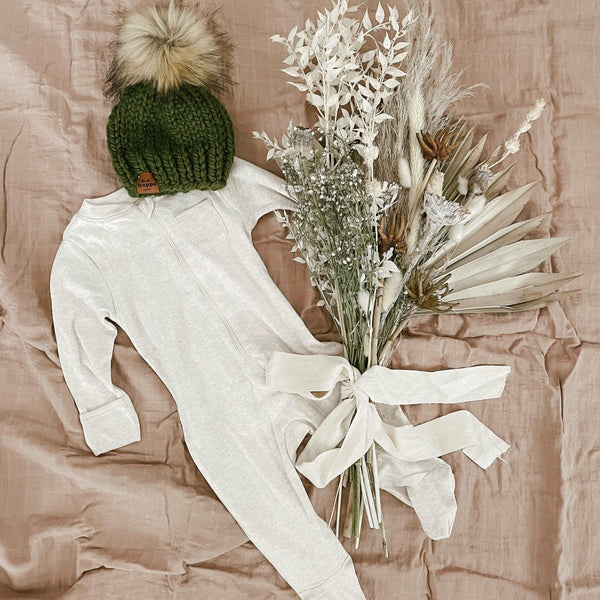 Youth Solid Knit Pom Hat | Cilantro Green - b.e.happe